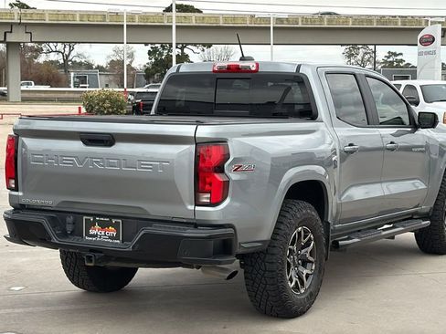 Used 2023 Chevrolet Colorado Z71 w/ Z71 Convenience Package 2 image 5