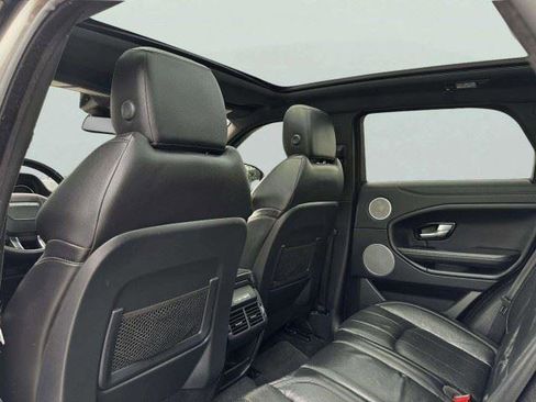Used 2017 Land Rover Range Rover Evoque SE Premium AWD/4WD image 34