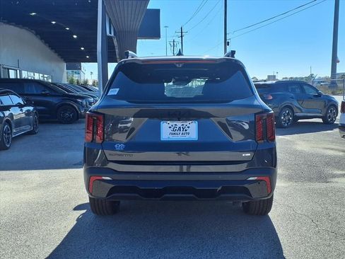 New 2026 Kia Sorento SX Prestige w/ Olive Brown Leather Package AWD/4WD image 15