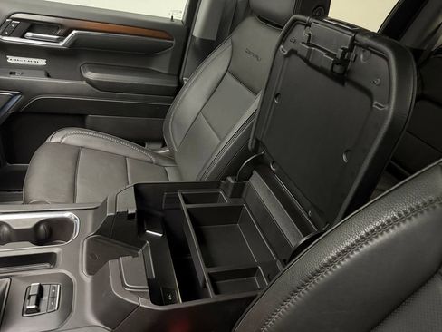Used 2024 GMC Sierra 1500 Denali w/ Denali Reserve Package AWD/4WD image 35