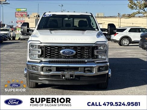Used 2024 Ford F350 Lariat w/ FX4 Off-Road Package image 14