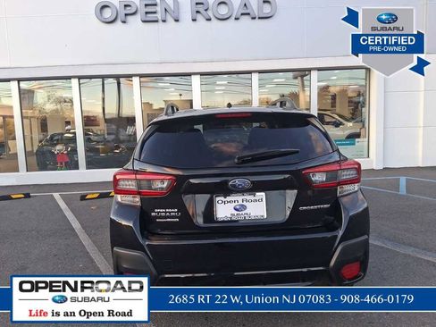 Certified 2023 Subaru Crosstrek 2.0i image 7