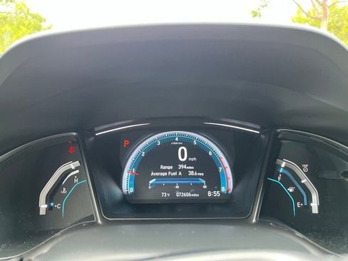 Used 2018 Honda Civic EX image 10