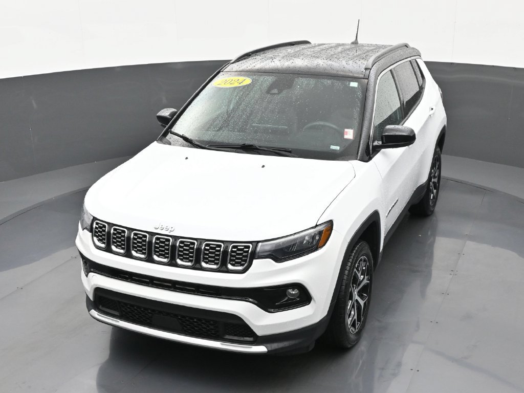 Used 2024 Jeep Compass Limited AWD/4WD image 44