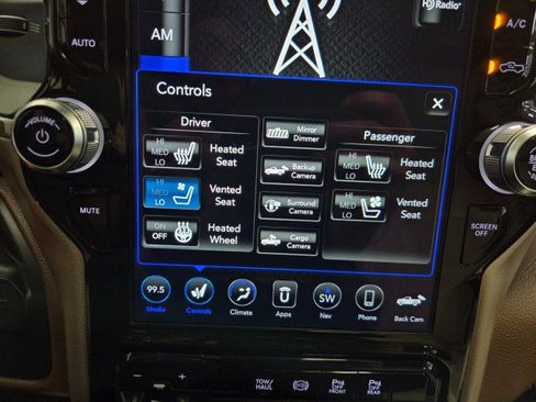 Used 2019 RAM 3500 Laramie AWD/4WD image 55