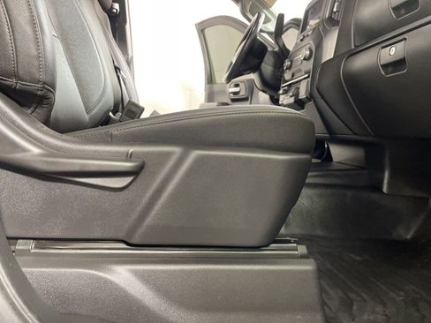 Used 2025 Chevrolet Silverado 3500 W/T image 24