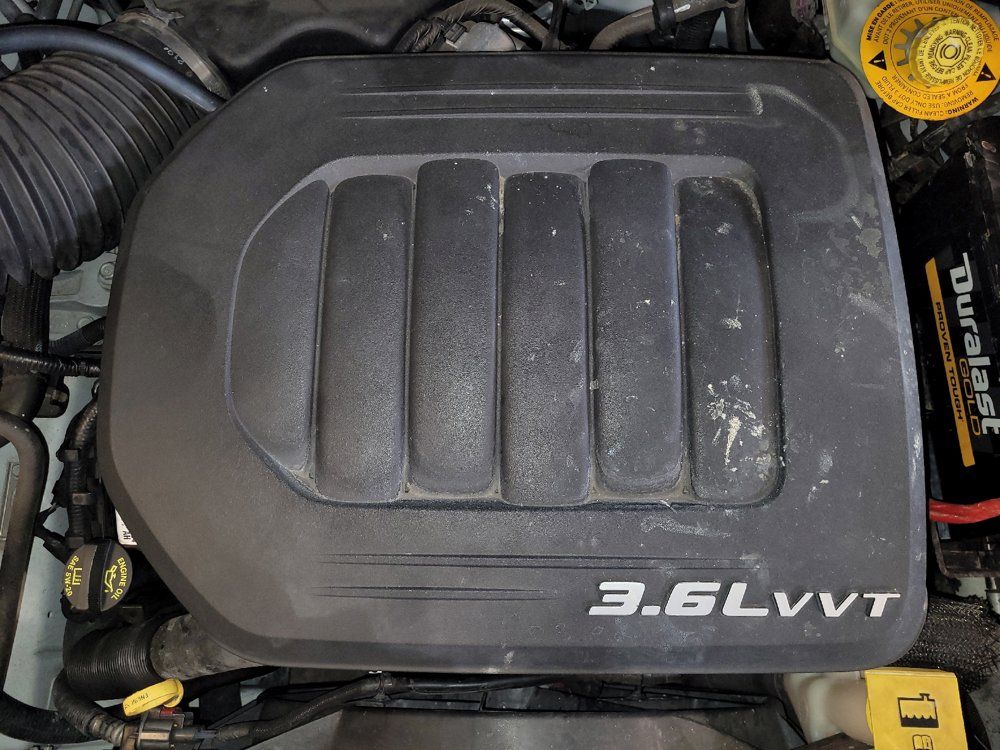 Used 2015 Dodge Grand Caravan SXT w/ Blacktop Package FWD image 30