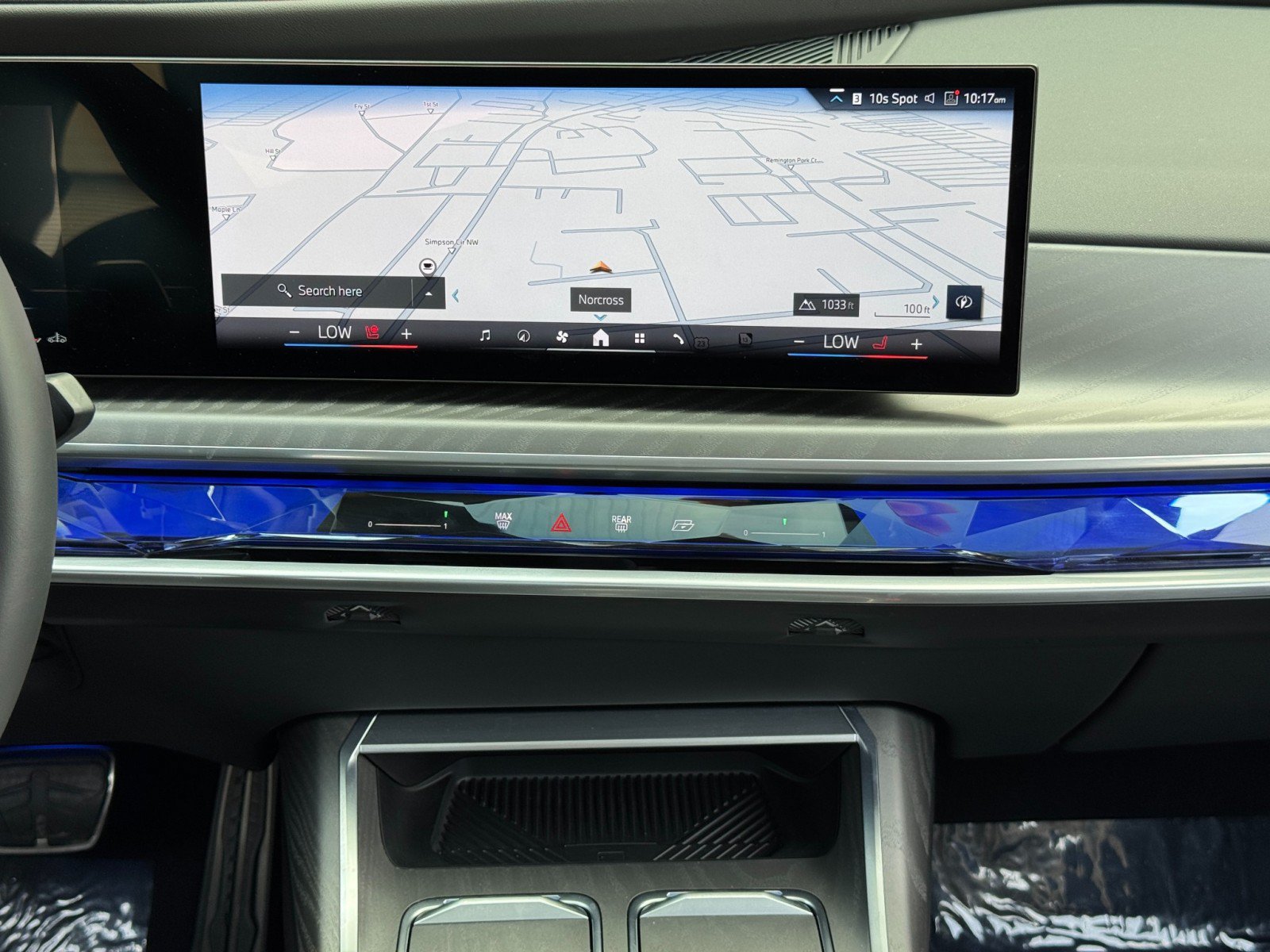 Used 2025 BMW 740i RWD image 25