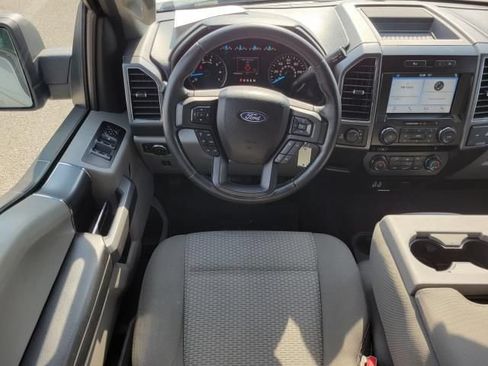 Used 2017 Ford F150 XLT w/ Equipment Group 302A Luxury AWD/4WD image 14