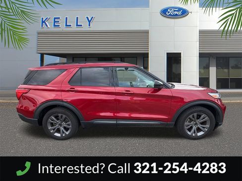 Used 2022 Ford Explorer XLT w/ Equipment Group 202A RWD image 4