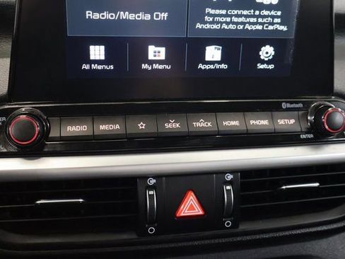 Used 2021 Kia Forte LXS image 22