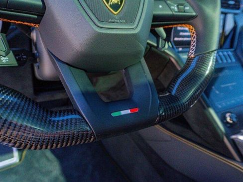 Used 2024 Lamborghini Urus Performante image 63