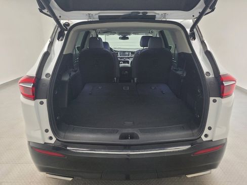 Used 2019 Buick Enclave Essence AWD/4WD image 29