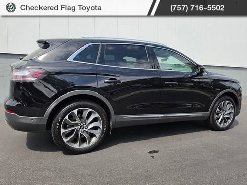 Used 2023 Lincoln Nautilus Reserve w/ Equipment Group 201A AWD/4WD image 8