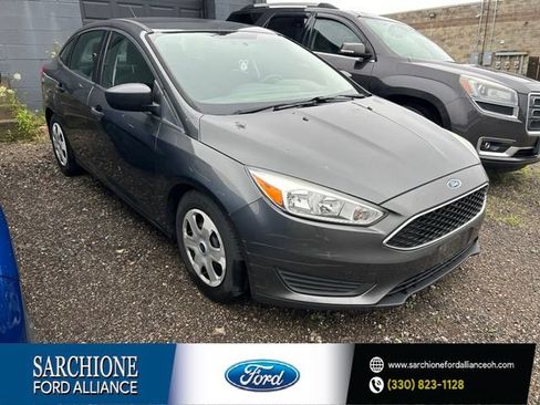 Used 2016 Ford Focus S FWD image 1