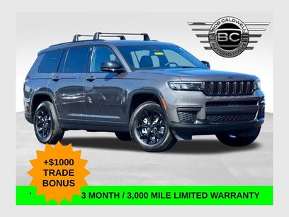 Used 2024 Jeep Grand Cherokee L Laredo