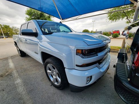 Used 2018 Chevrolet Silverado 1500 LT w/ Texas Edition image 1