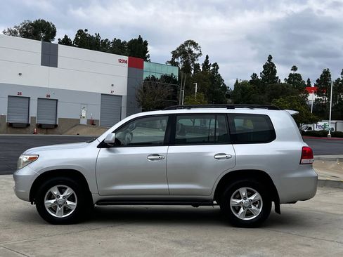 Used 2008 Toyota Land Cruiser AWD/4WD image 5