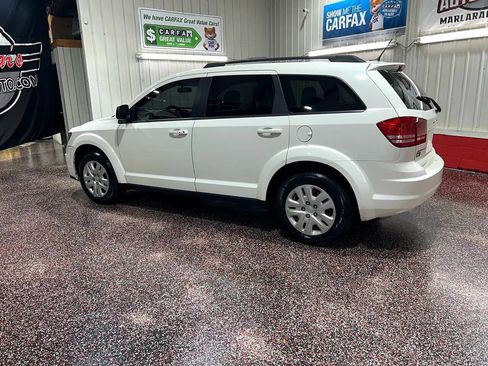 Used 2018 Dodge Journey SE image 15