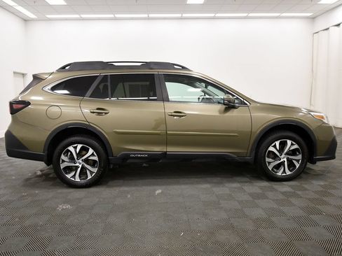 Used 2021 Subaru Outback Limited AWD/4WD image 9