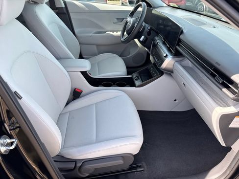 Used 2024 Hyundai Kona SEL FWD image 15