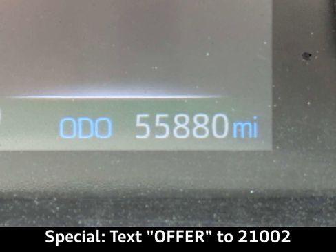 Used 2019 Toyota RAV4 XLE Premium FWD image 35