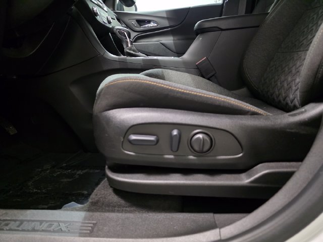 Used 2022 Chevrolet Equinox LT FWD image 14