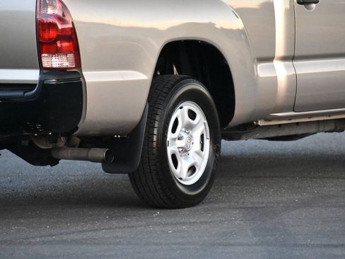 Used 2005 Toyota Tacoma 2WD Regular Cab image 16