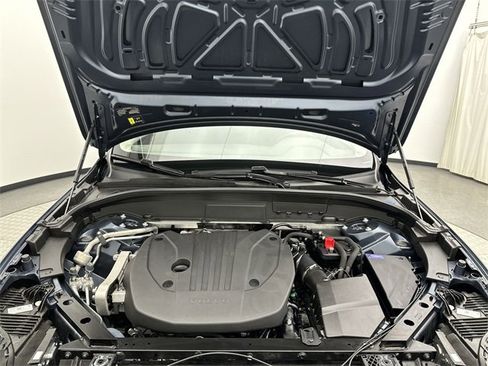 Certified 2025 Volvo XC60 B5 Plus image 26
