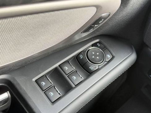 New 2026 Ford Expedition Active image 25