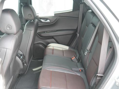Used 2024 Chevrolet Blazer RS FWD image 30