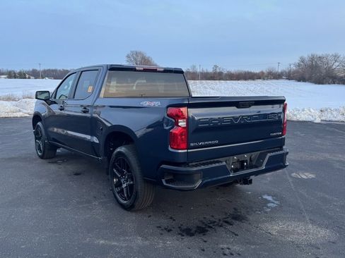 Used 2022 Chevrolet Silverado 1500 Custom image 5