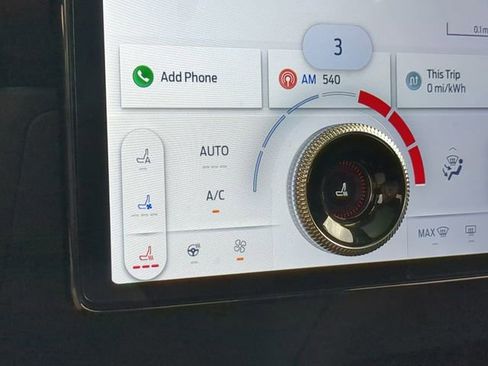 New 2025 Ford Mustang Mach-E Premium image 25