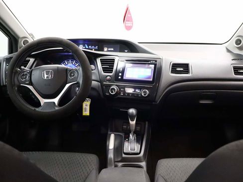 Used 2015 Honda Civic SE image 6