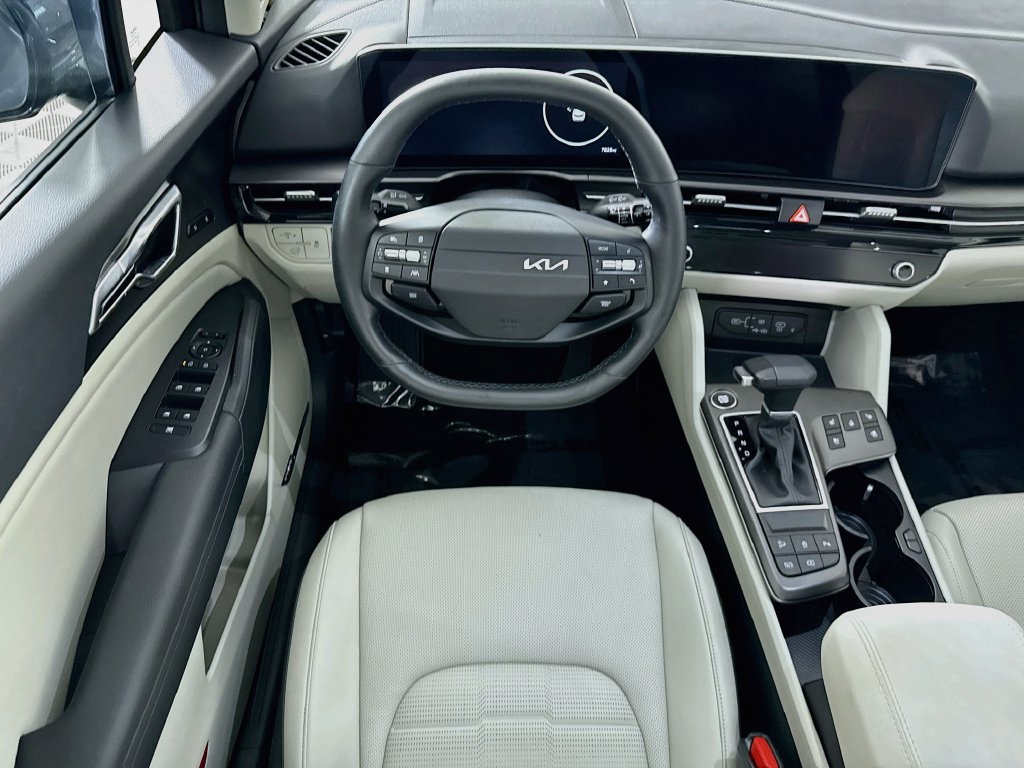 Used 2026 Kia Sportage SX AWD/4WD image 4