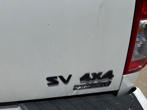 Used 2019 Nissan Frontier SV w/ Value Truck Package AWD/4WD image 18