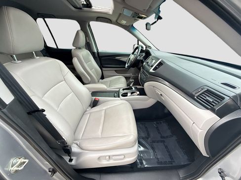 Certified 2019 Honda Ridgeline RTL image 32