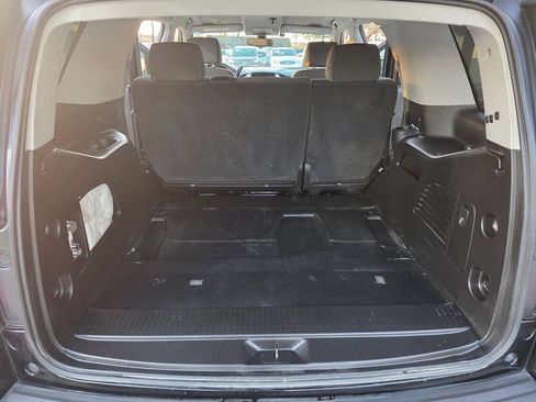 Used 2017 Chevrolet Tahoe 2WD w/ Remote Keyless Entry Package image 43