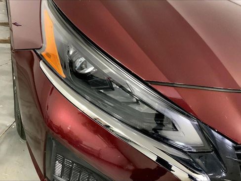 Used 2025 Nissan Altima 2.5 SV image 26