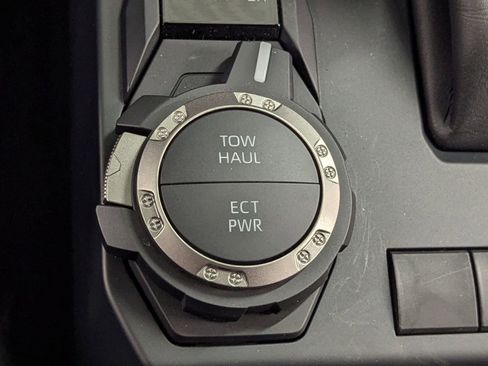 New 2025 Toyota Tacoma SR image 26