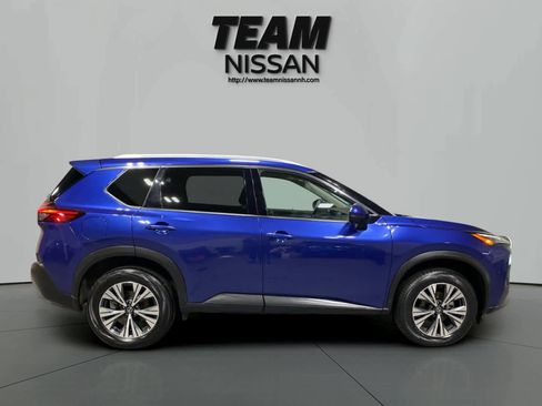 Used 2021 Nissan Rogue SV w/ Premium Package image 8