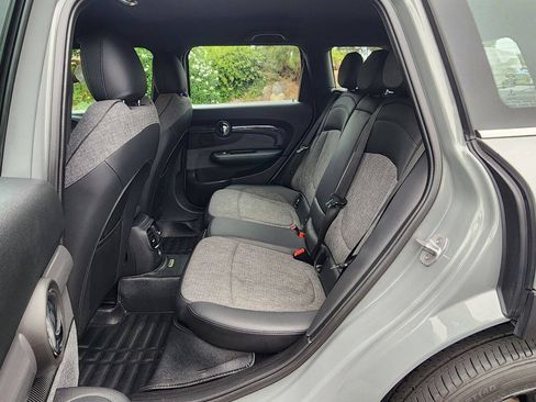 Used 2016 MINI Cooper Clubman S FWD image 16