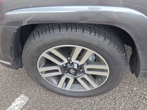 Used 2022 Toyota 4Runner Limited RWD image 16