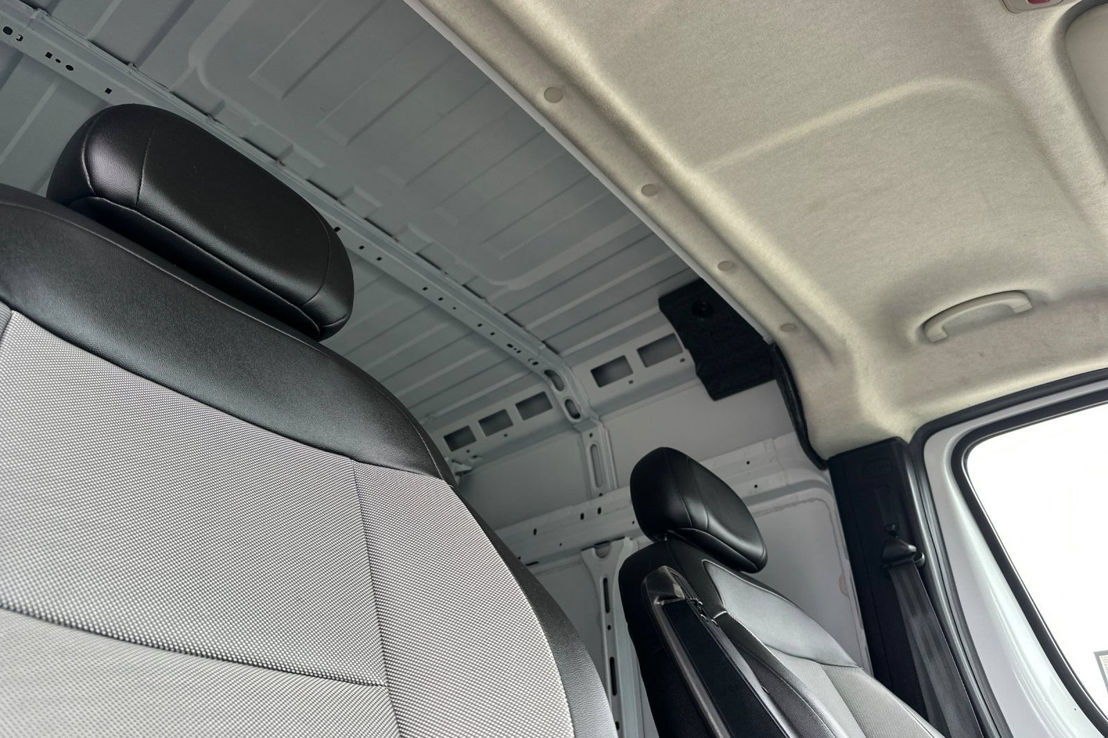 Used 2023 RAM ProMaster 2500 FWD image 19