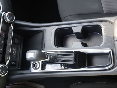 Used 2024 Nissan Sentra SV w/ Lighting Package FWD image 28