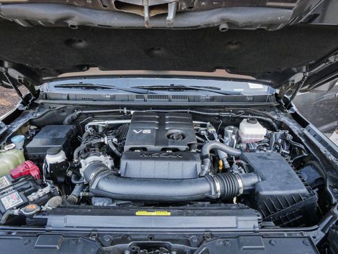 Used 2023 Nissan Frontier SV w/ SV Convenience Package image 32