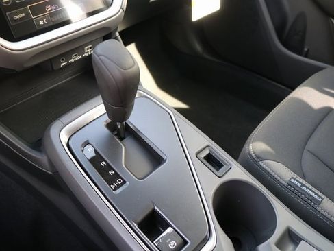 Used 2025 Subaru Crosstrek 2.0i Premium w/ Convenience Package #2 image 27