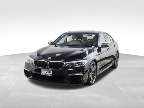 Used 2020 BMW M550i xDrive w/ Executive Package image 1