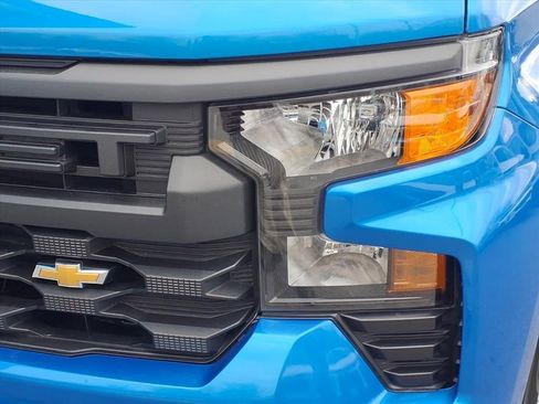 Used 2025 Chevrolet Silverado 1500 Custom w/ Turbomax Blackout Package image 7