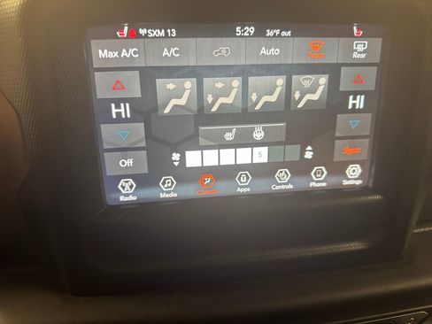 Used 2020 Jeep Wrangler Unlimited Sport image 17